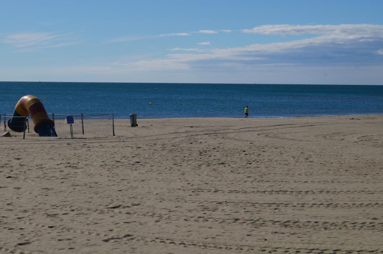 L'Hacienda Apartment Canet-en-Roussillon Bagian luar foto